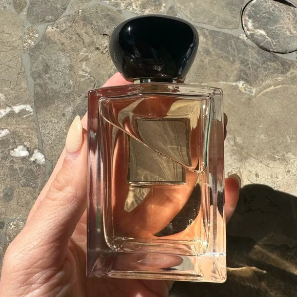 ARMANI Gardénia Antigua Eau de Toilette - Picture 4 of 5